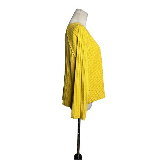 Very J  Mustard Yellow Crop Oversized Buttoned Cardigan size Small - Picture 4 of 10